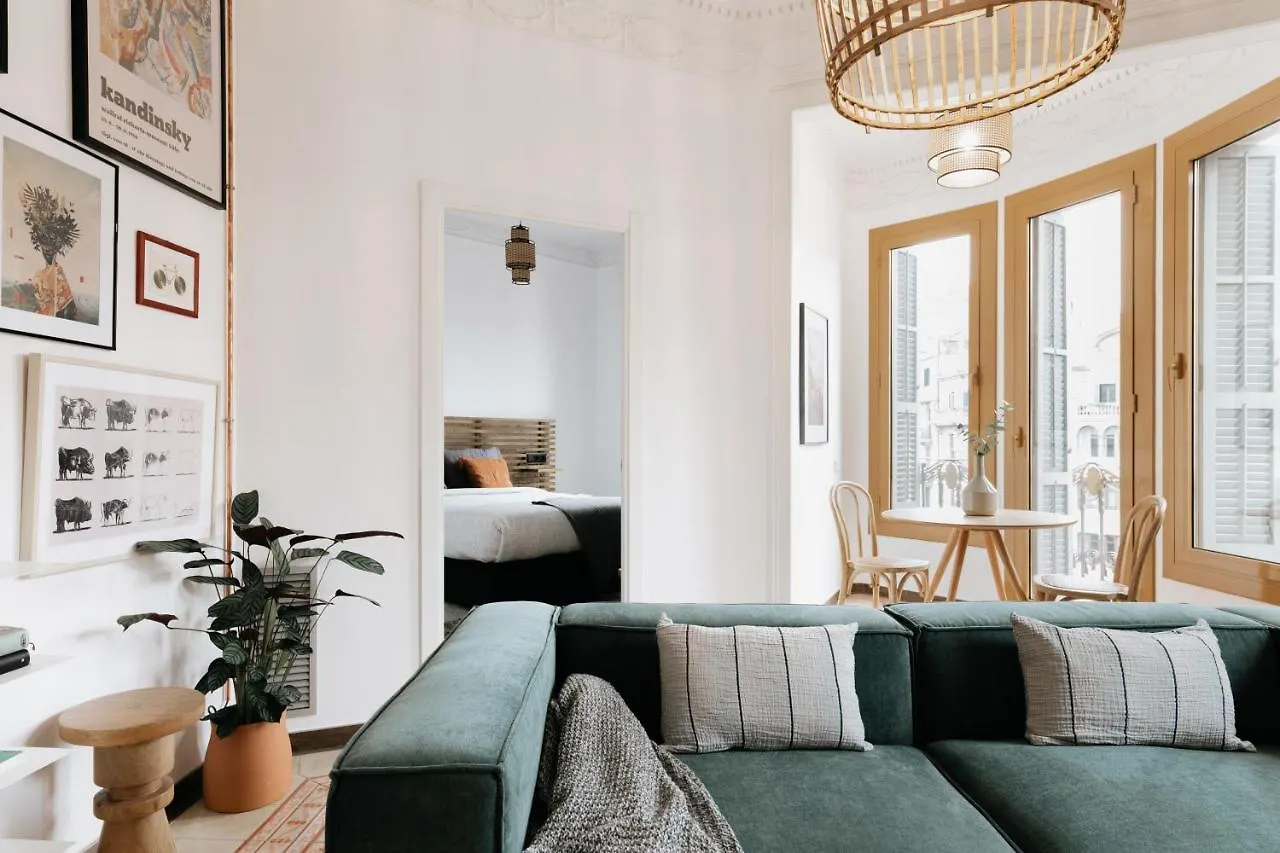 Llanos - Two Bedroom Apartment In Heart Of The City Barcelona 0*,  España